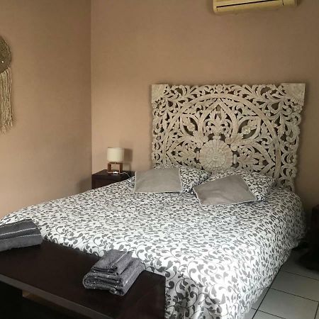 Maison Créole avec 2 chambres Saint Pierre Esterno foto
