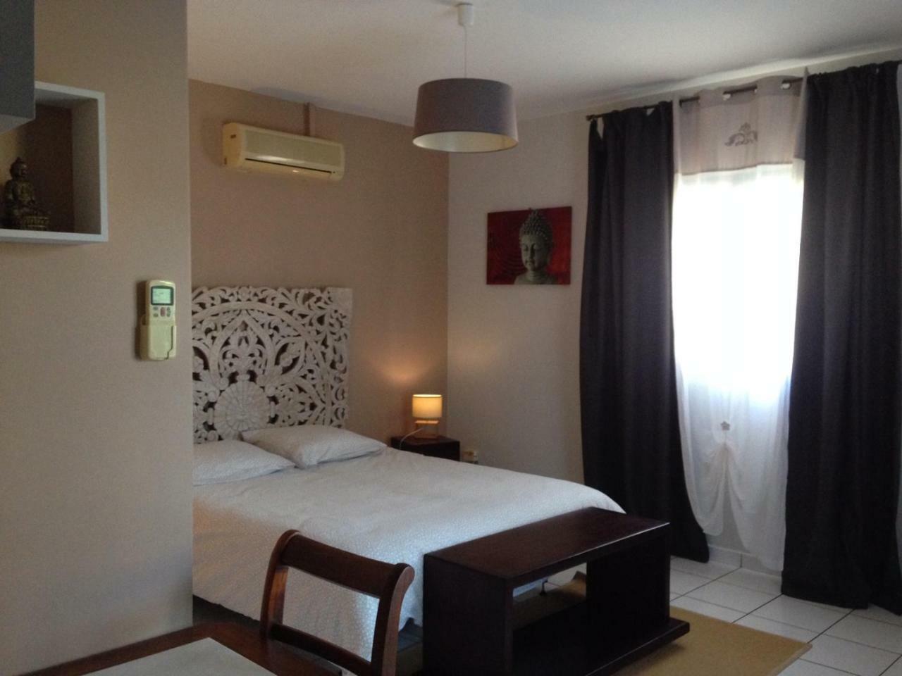 Maison Créole avec 2 chambres Saint Pierre Esterno foto