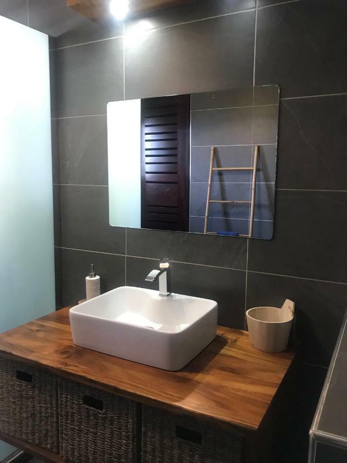 Maison Créole avec 2 chambres Saint Pierre Esterno foto