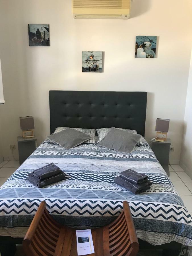 Maison Créole avec 2 chambres Saint Pierre Esterno foto